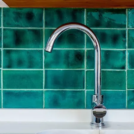 Lovelystay - Turquoise River View Ii Лісабон