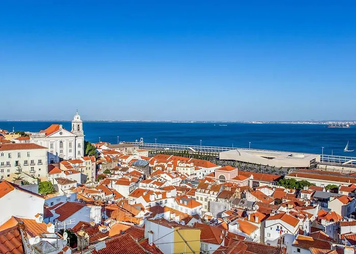 Lovelystay - Turquoise River View Ii شقة Lisboa
