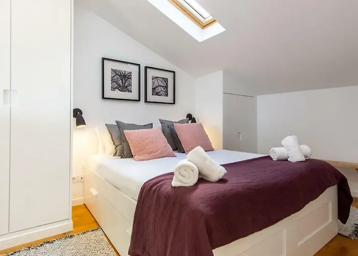 شقة Lovelystay - Turquoise River View Ii